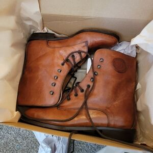 Joan & David Genuine Leather Lace-up Boots Handmade in Italy